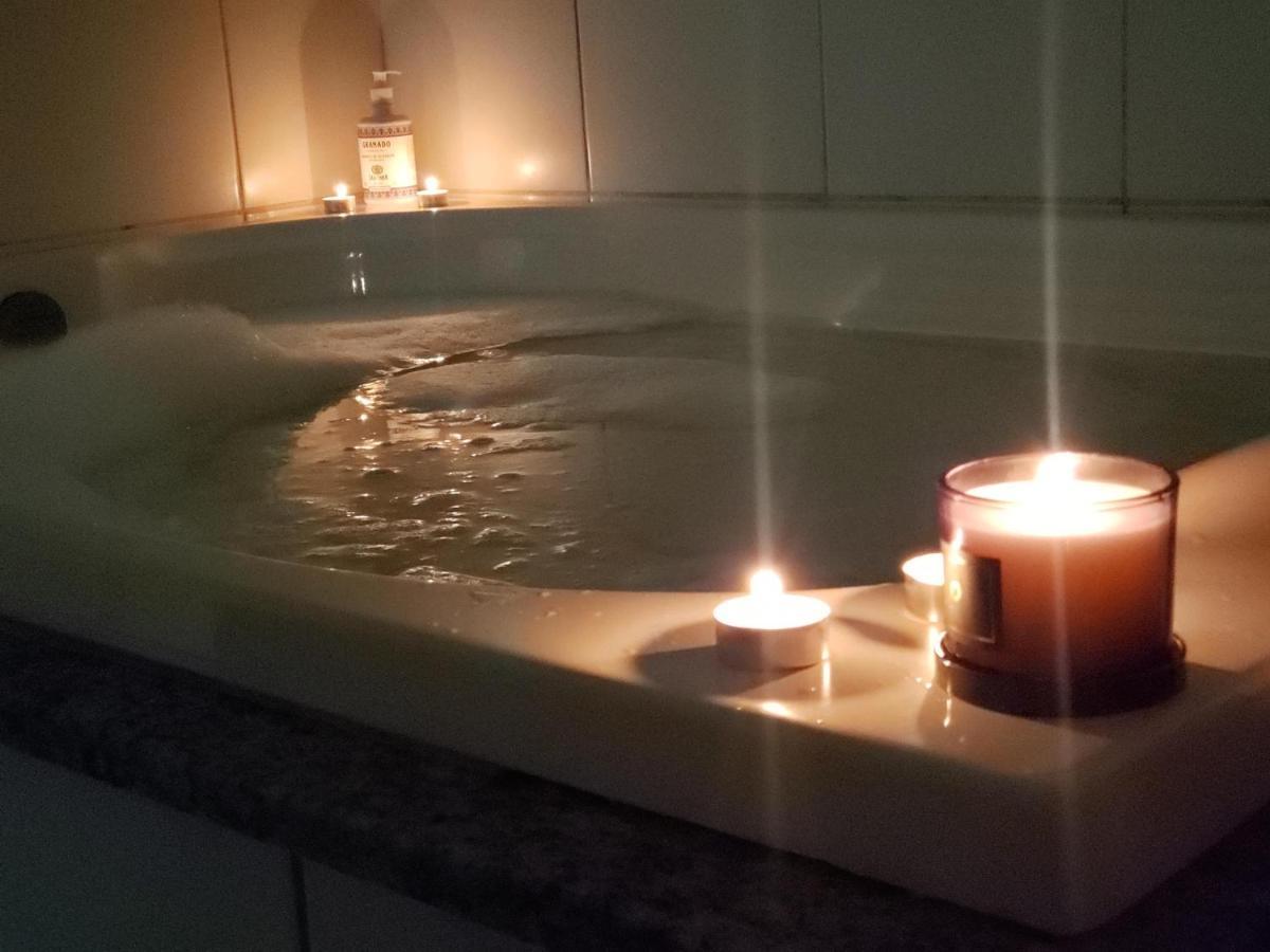 Paraiso Das Dunas - Apartamento A Beira Mar Com Jacuzzi - Proximo Ao Beach Park Aquiraz Ngoại thất bức ảnh
